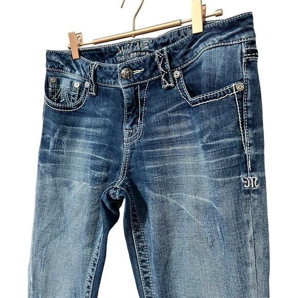 Miss Me Mid Rise Easy Bootcut Jeans Size 28 Blue Medium Wash Faded Embroidered - Picture 6 of 11